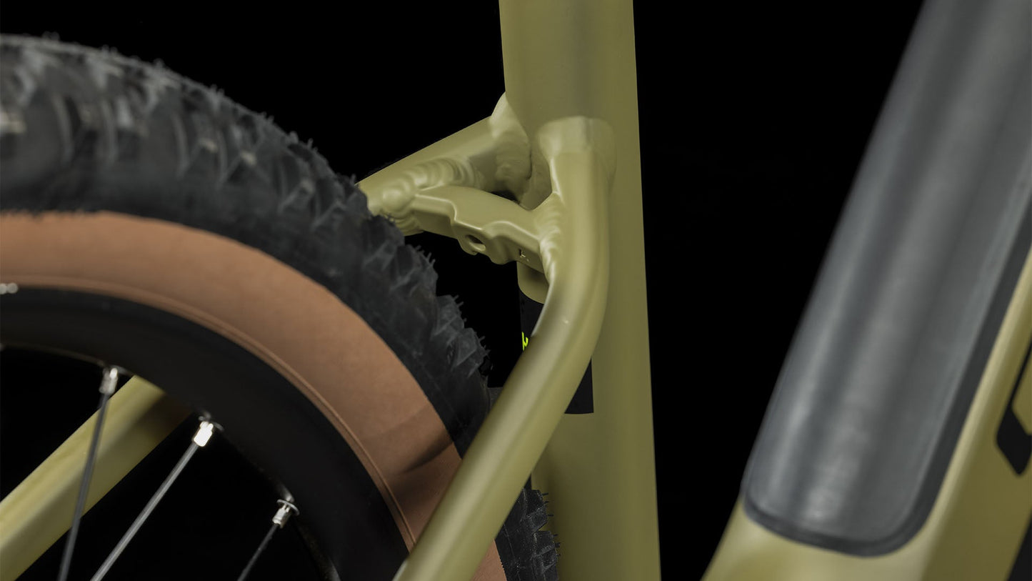 CUBE Reaction Hybrid Race 750 olive´n´green