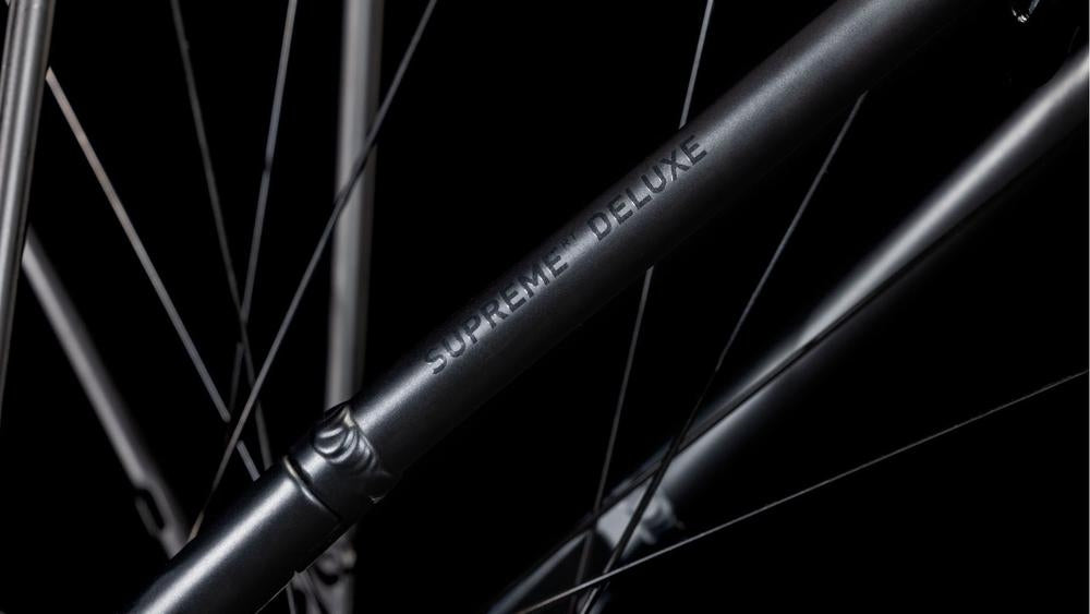 CUBE Supreme RT Hybrid Deluxe EX 625 metalblack´n´glossy