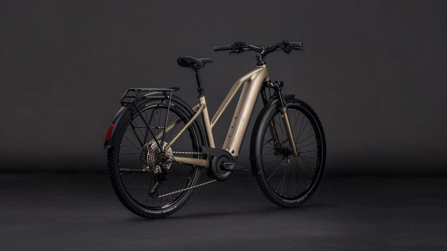 CUBE Nuride Hybrid Pro 800 flashstone´n´chrome.