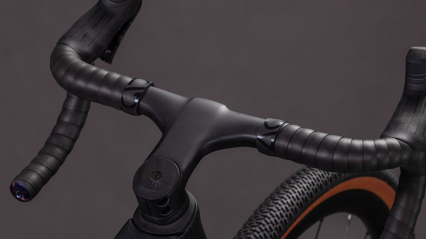 CUBE Nuroad C:62 EXC carbon´n´crisscross