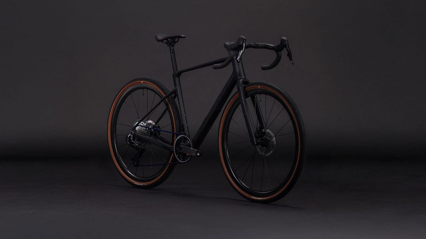CUBE Nuroad C:62 EXC carbon´n´crisscross.