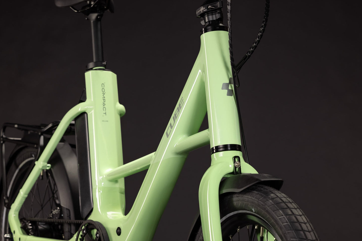 CUBE Compact Hybrid Deluxe 540 lindgreen´n´reflex.