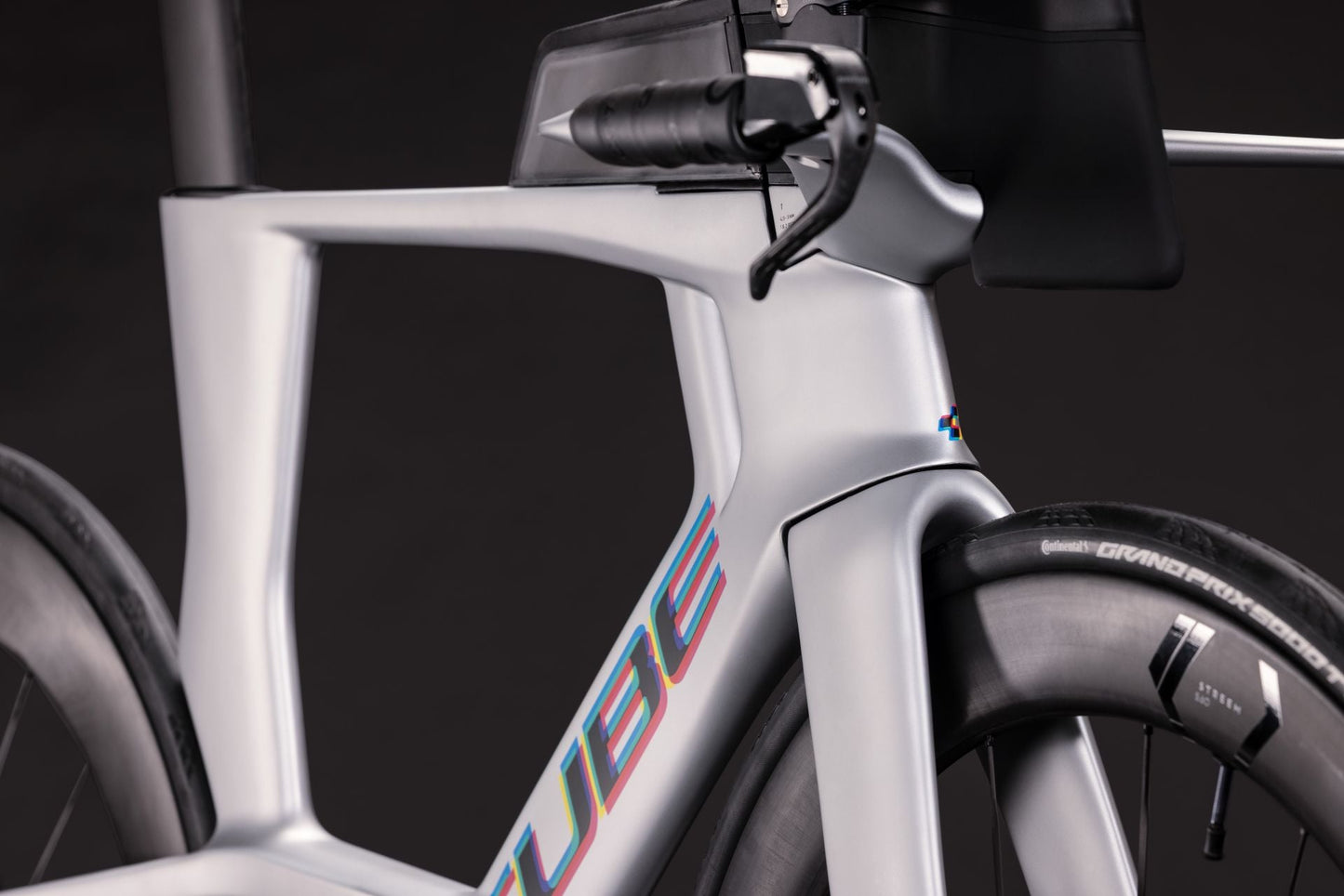 CUBE Aerium C:68X SLX spaceship´n´cmyk.