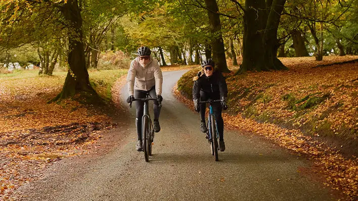 fahrrad fahren im Herbst und Winter