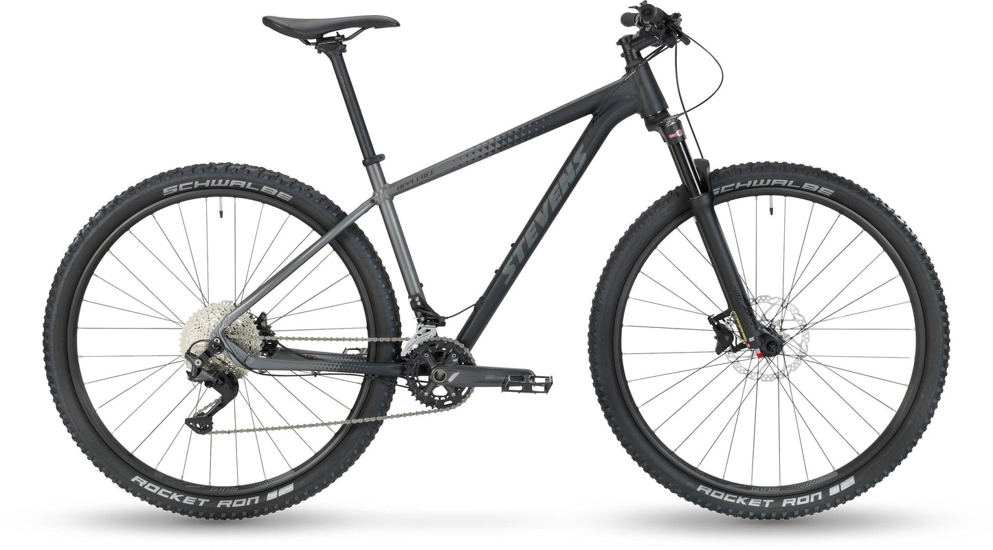 STEVENS Applebee velvet black.