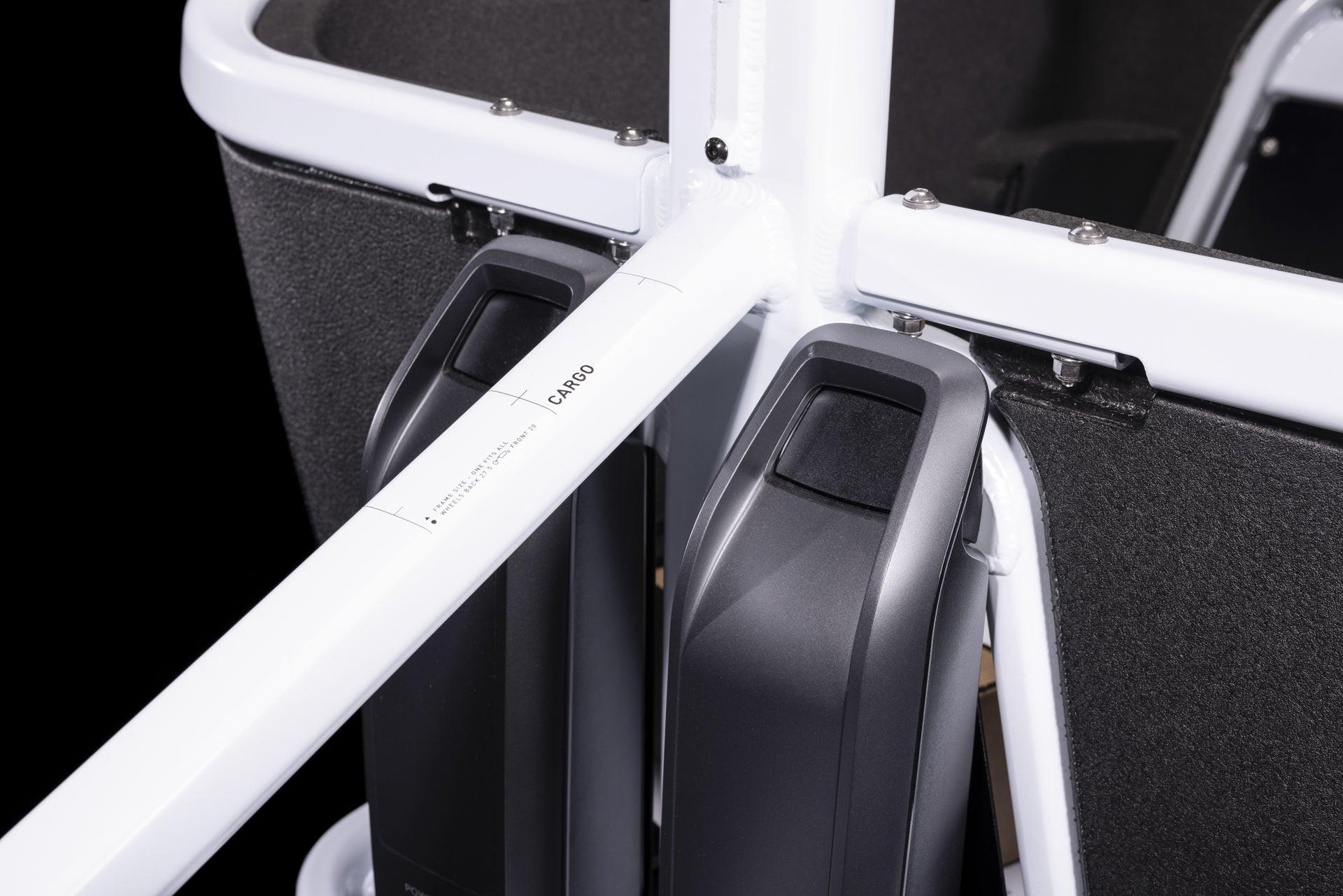 CUBE Cargo Sport Hybrid  500 flashwhite´n´black.