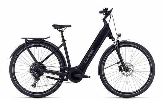 CUBE Touring Hybrid Pro 625 black´n´metal
