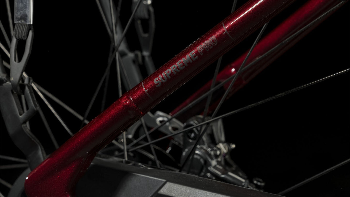 CUBE Supreme RT Hybrid Pro 625 red´n´black