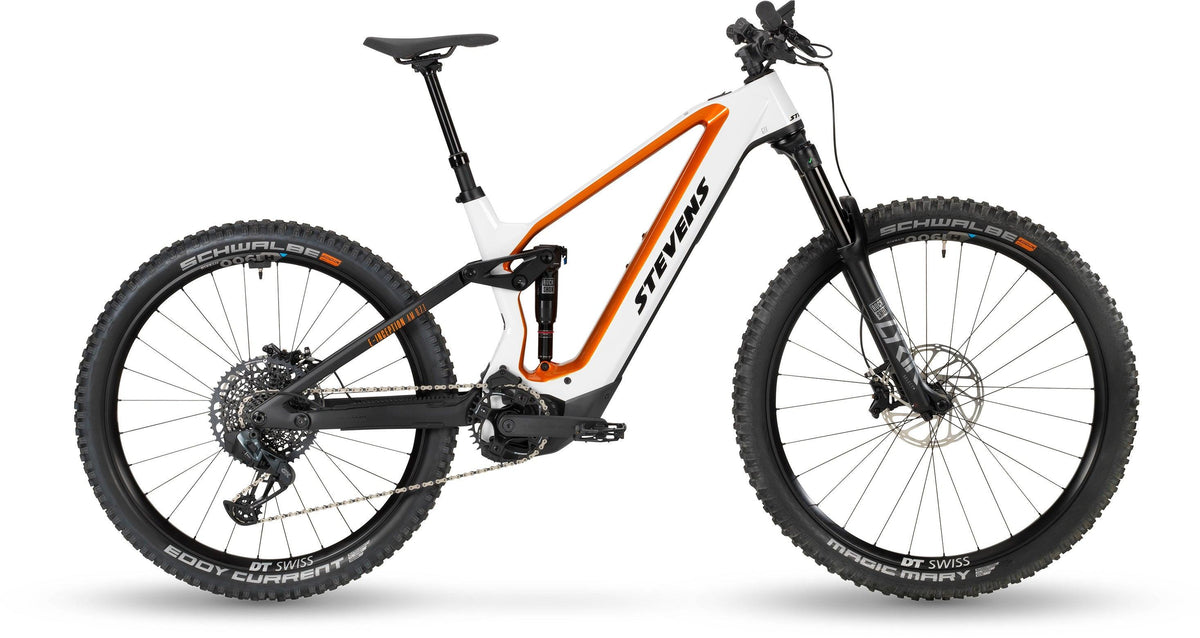 STEVENS E-Inception AM 8.7.1 GTF E-Mountainbike in Sunset Gold White, Seitenansicht