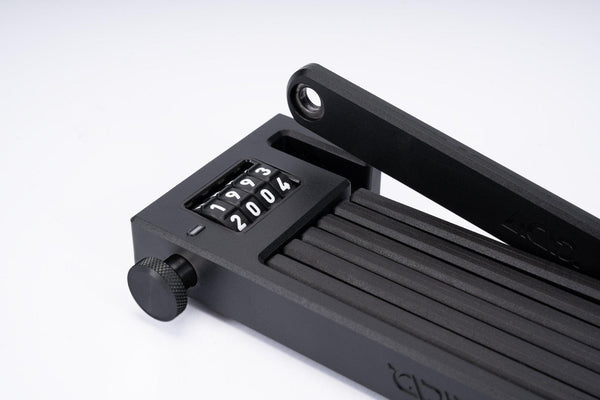 Acid Faltschloss RIGID PURE C100 black.