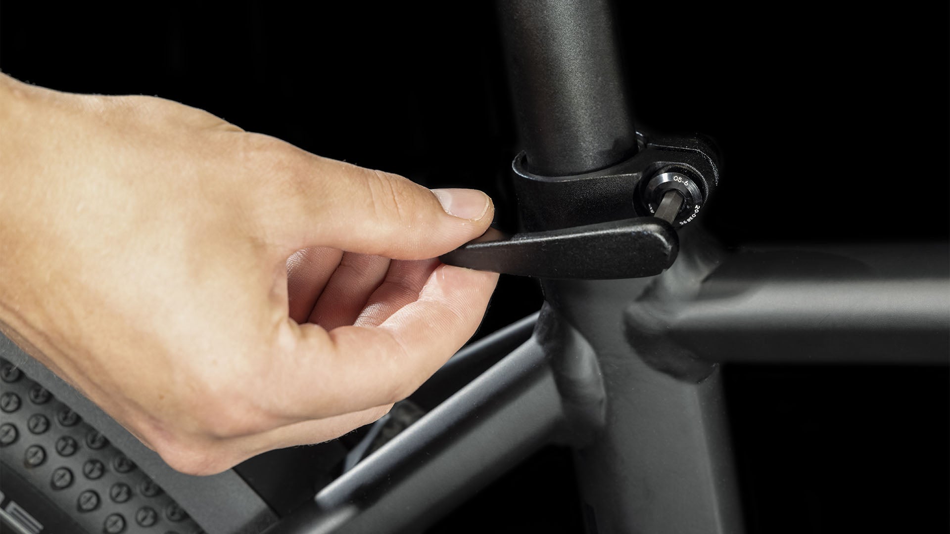 CUBE Nuride Hybrid Pro 750 Allroad black´n´metal.