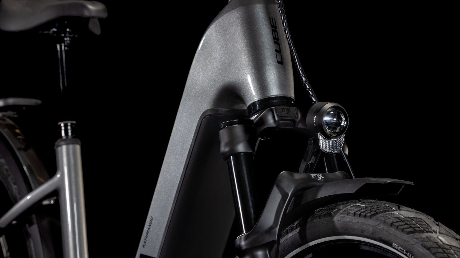 CUBE Kathmandu Hybrid SLX 800 graphite´n´black.