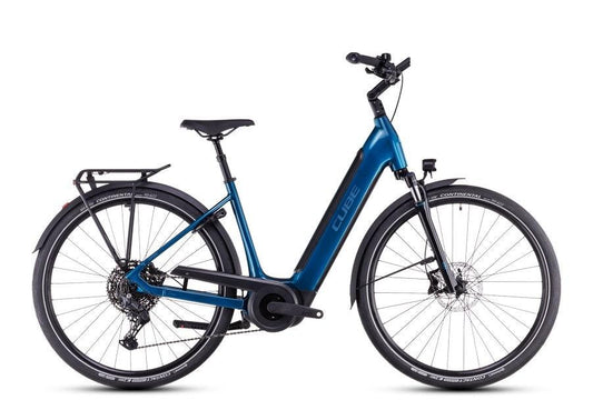 CUBE Supreme Hybrid Pro 625 electricblue´n´blue.