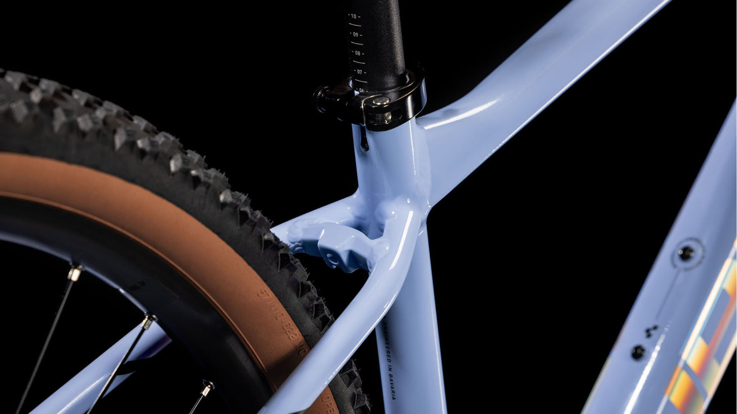 bavaria rennrad CUBE Aim SLX blueblossom´n´pearl