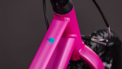 CUBE Numove 140 fucsia´n´plum.