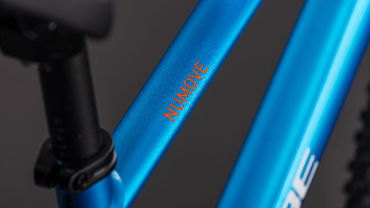 CUBE Numove 180 topasblue´n´nebula.