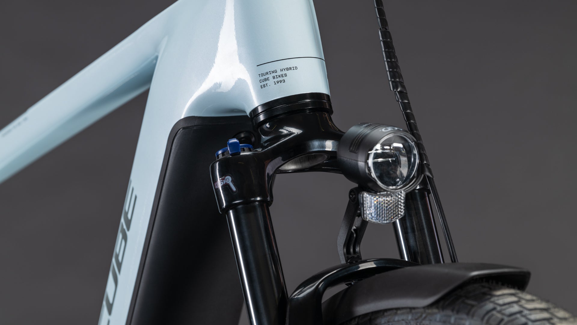 CUBE Touring Hybrid ONE 600 glacier´n´reflex