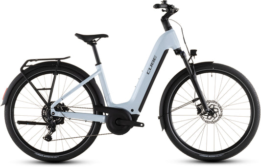 CUBE Touring Hybrid ONE 600 glacier´n´reflex