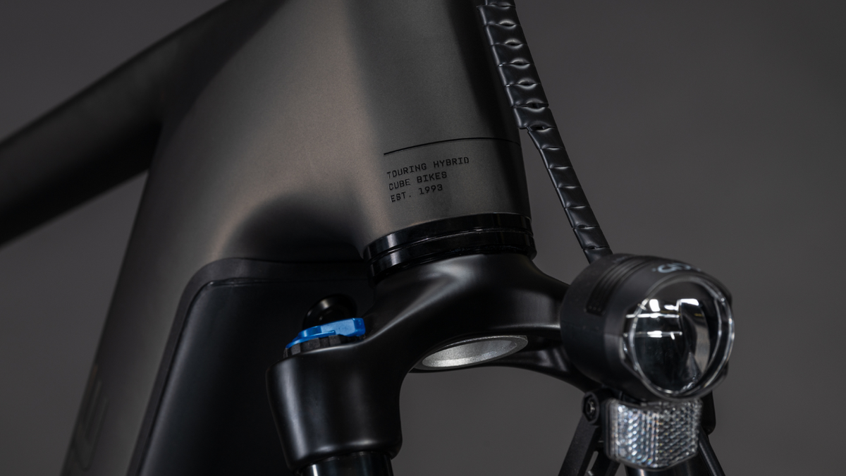 CUBE Touring Hybrid Comfort SLX 800 charcoal´n´chrome