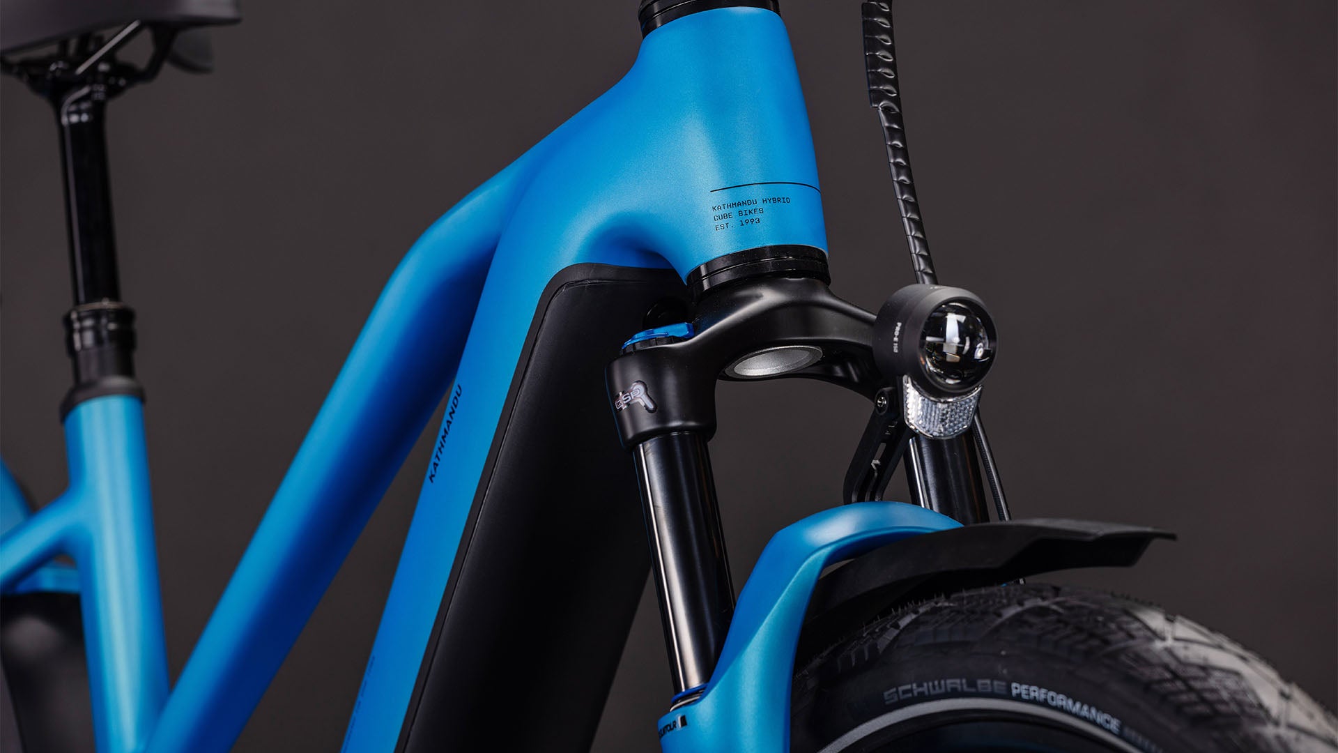 cube fahrrad schwarz blau CUBE Kathmandu Hybrid Comfort Pro 800 azure´n´black