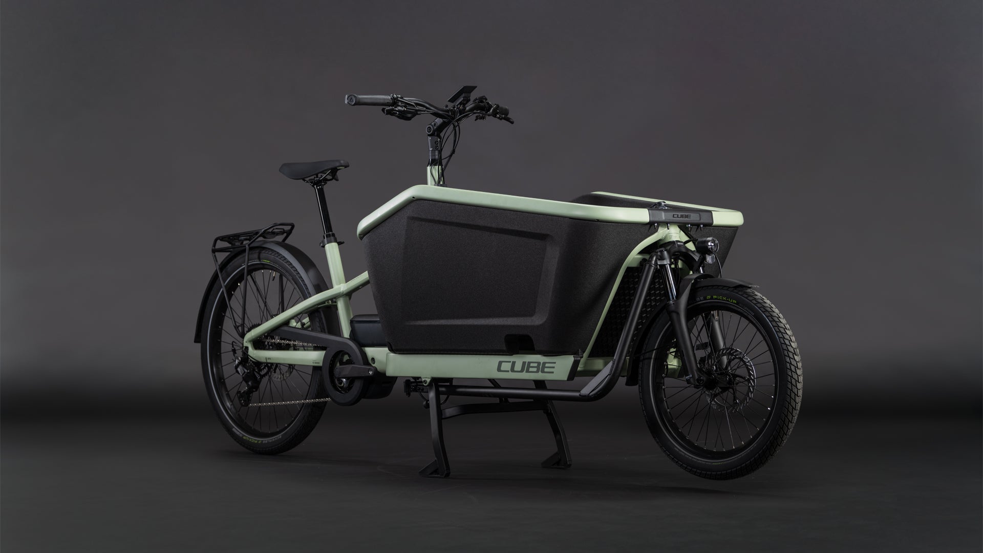 CUBE Cargo Hybrid 800 pea´n´reflex.