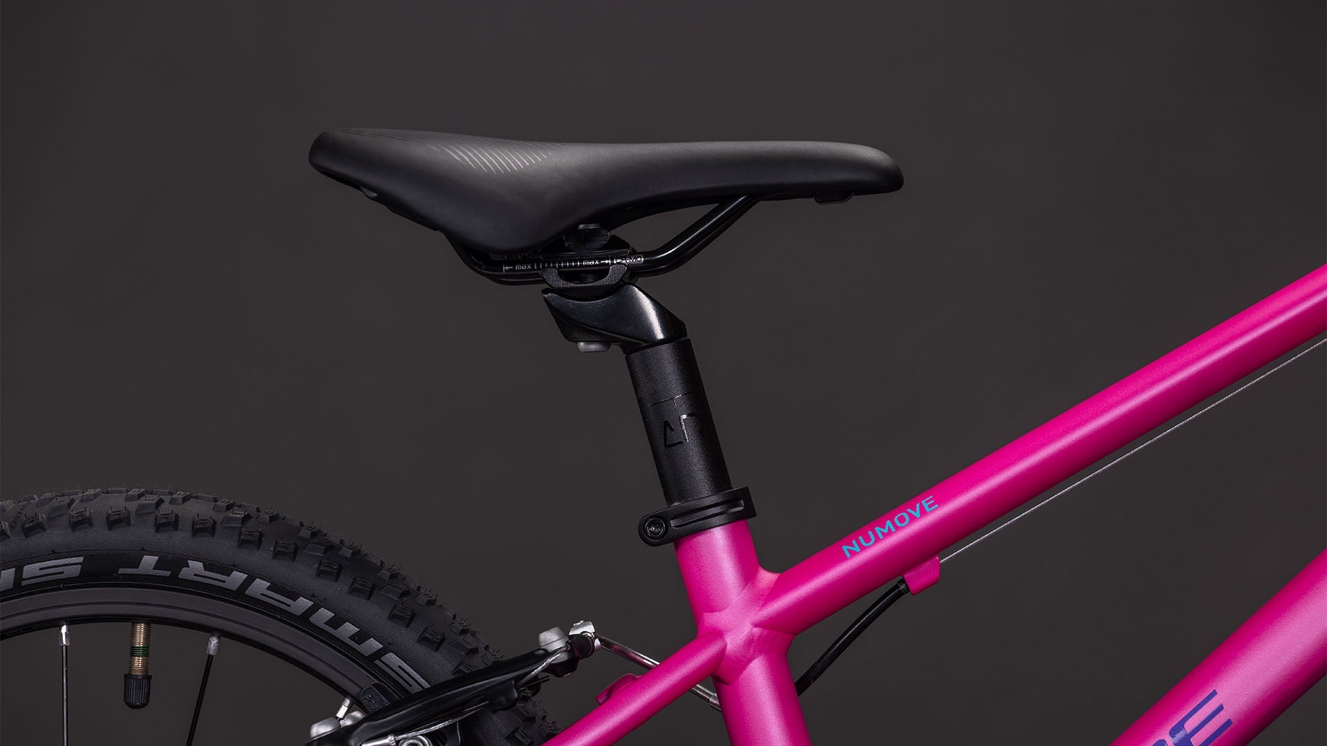 CUBE Numove 160 fucsia´n´plum.
