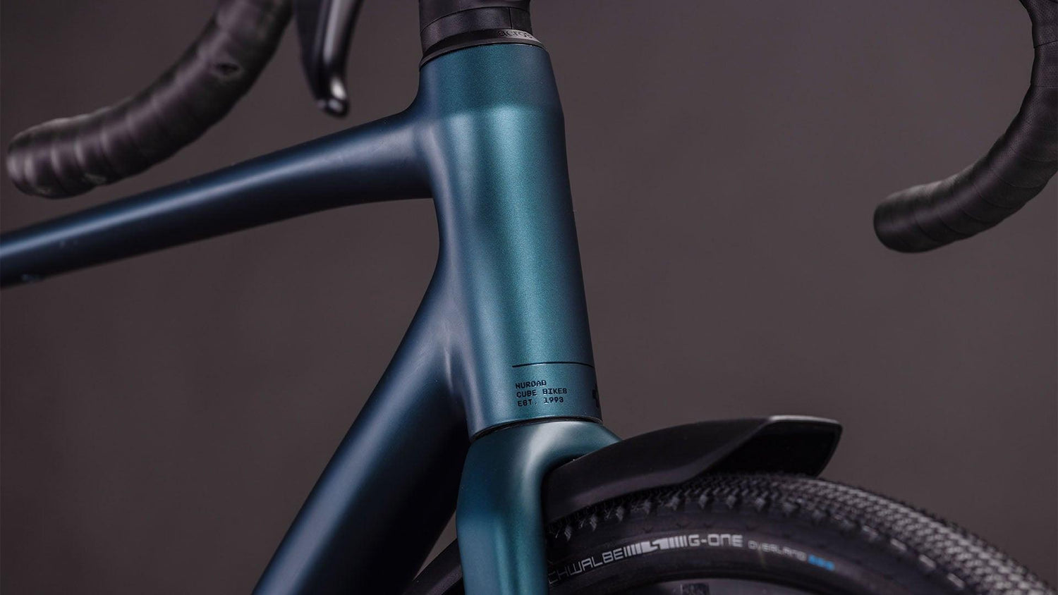 CUBE Nuroad Race FE Cockpit mit Shimano GRX ST-RX610 und Bosch Display