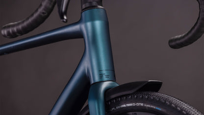 CUBE Nuroad Race FE royalgreen´n´black