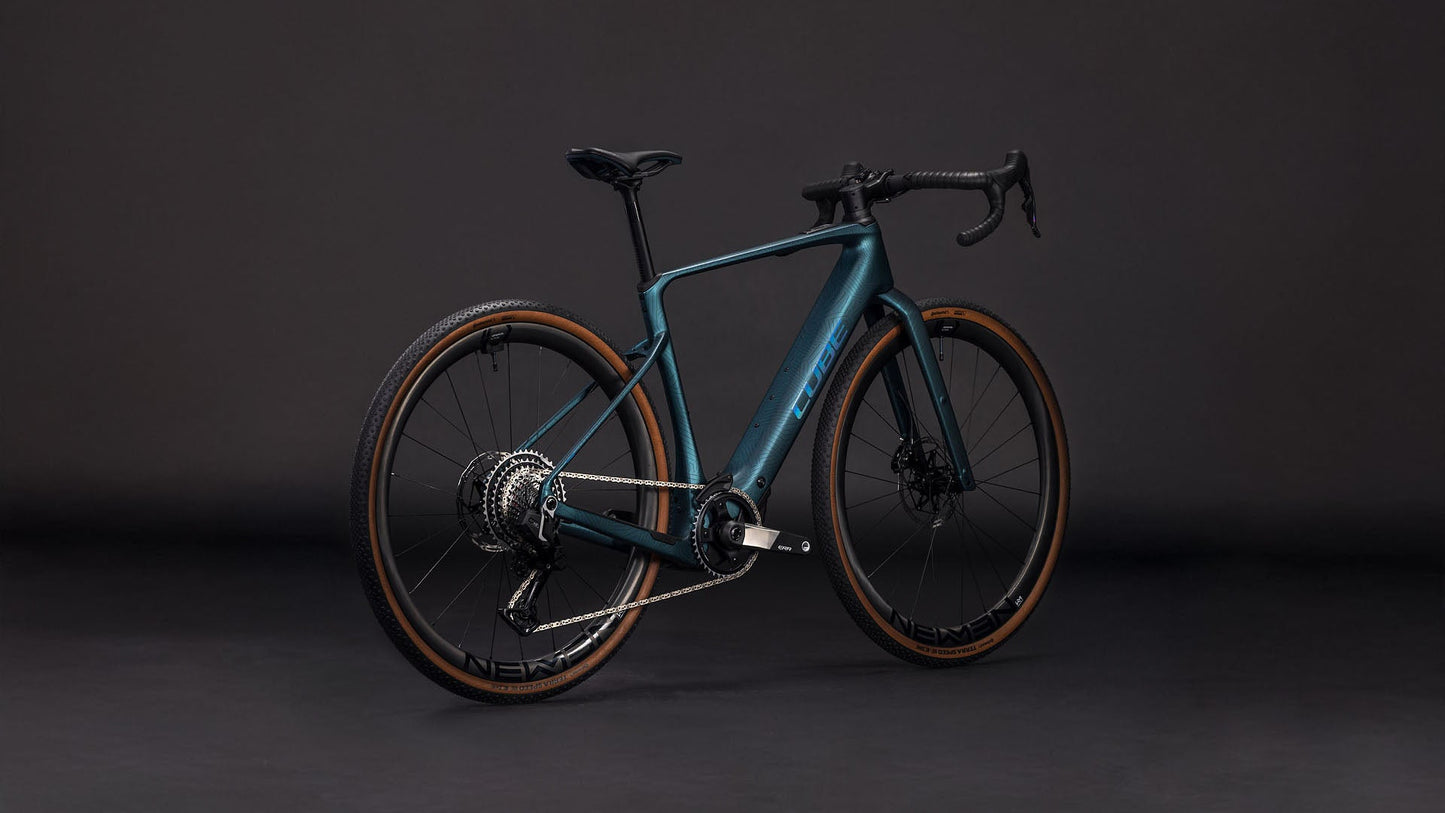CUBE Nuroad Hybrid C:62 SLT 400X royalgreen´n´crisscross
