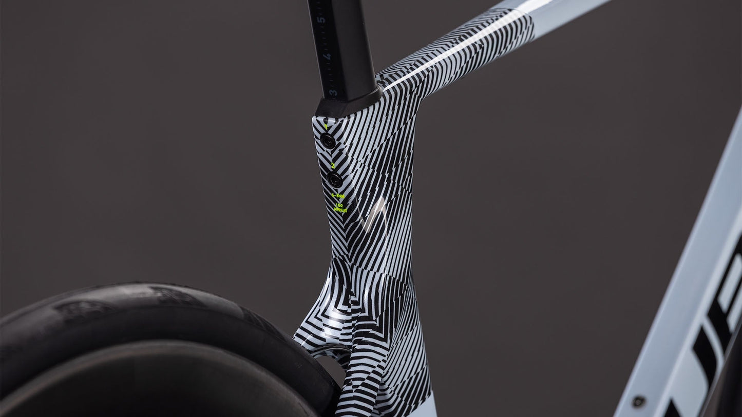 CUBE Agree C:62 Race glacier´n´black