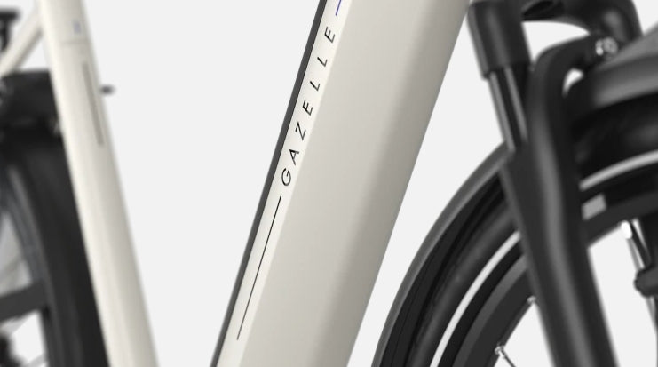 Gazelle Grenoble C5 600 Wh ivory white matt.