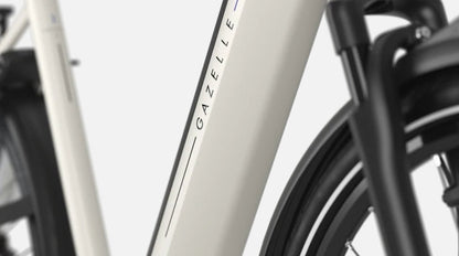 Gazelle Grenoble C5 600 Wh ivory white matt.