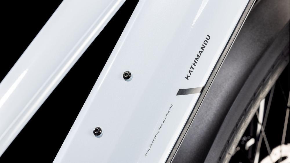 CUBE Kathmandu Hybrid ONE 600 polarwhite´n´black.