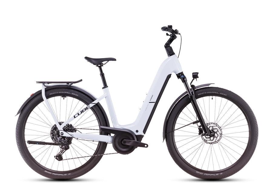 CUBE Kathmandu Hybrid ONE 600 polarwhite´n´black.