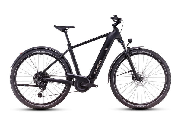 CUBE Nuride Hybrid Pro 600 Allroad black´n´bronze E-Bike mit Schutzblechen und Federgabel