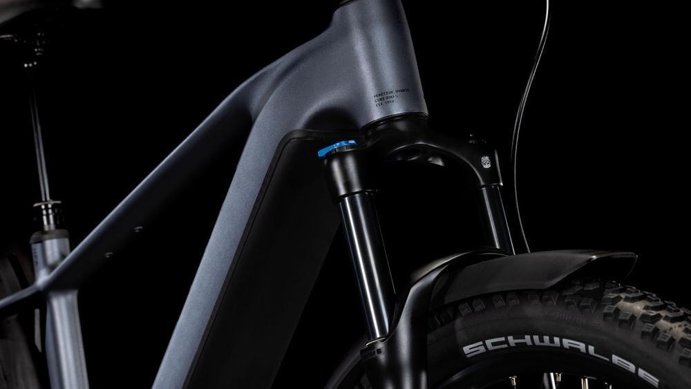 CUBE Reaction Hybrid Pro 600 Allroad metallicgrey´n´black.