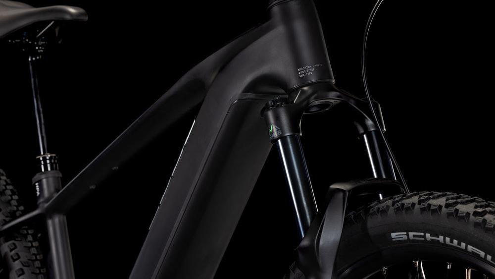 CUBE Reaction Hybrid Race 800 black´n´metal.