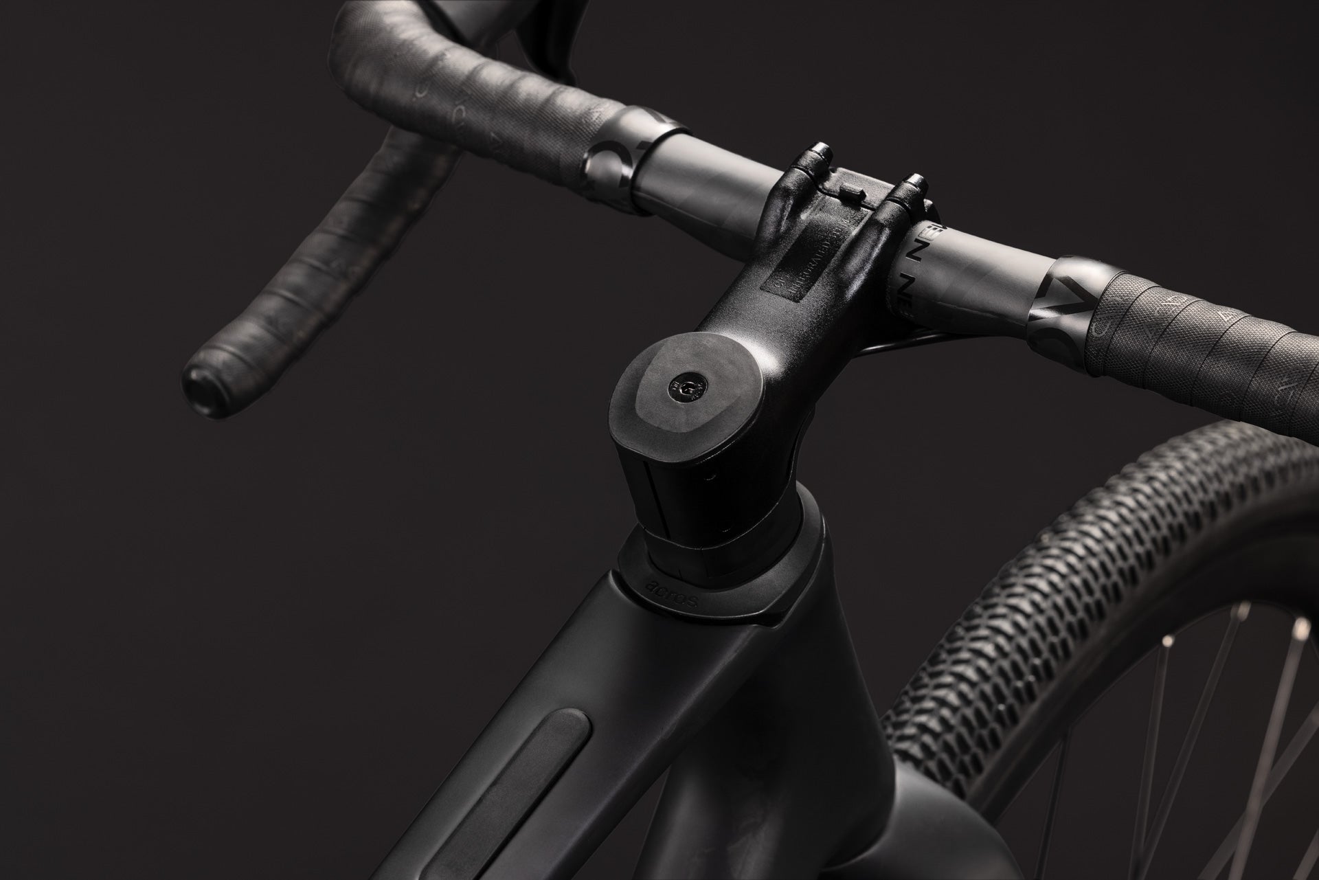 CUBE Nuroad C:62 ONE carbon´n´shiftverde.