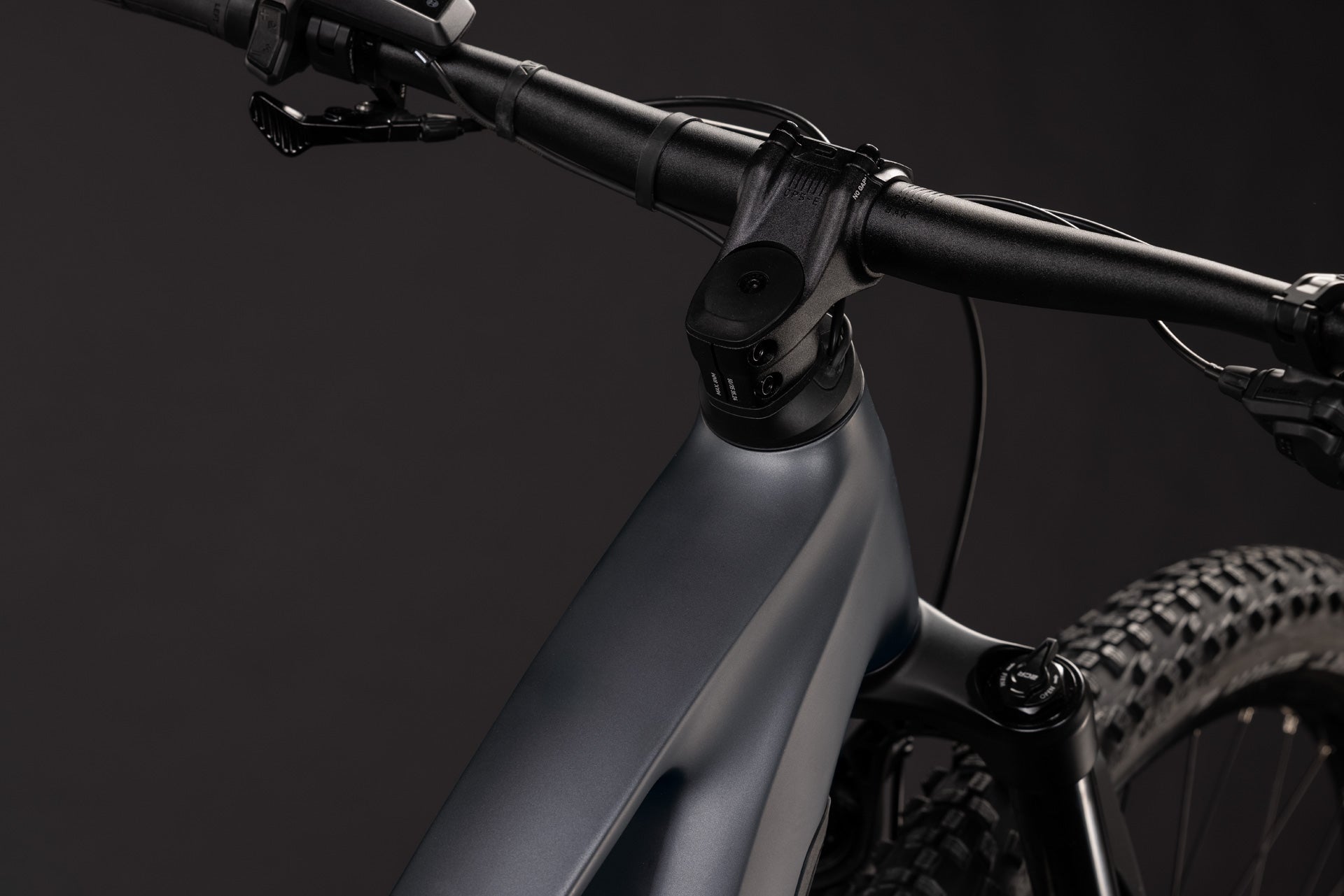 CUBE Stereo Hybrid ONE22 Pro 800 in slabgrey´n´chrome, E-Mountainbike Detailansicht
