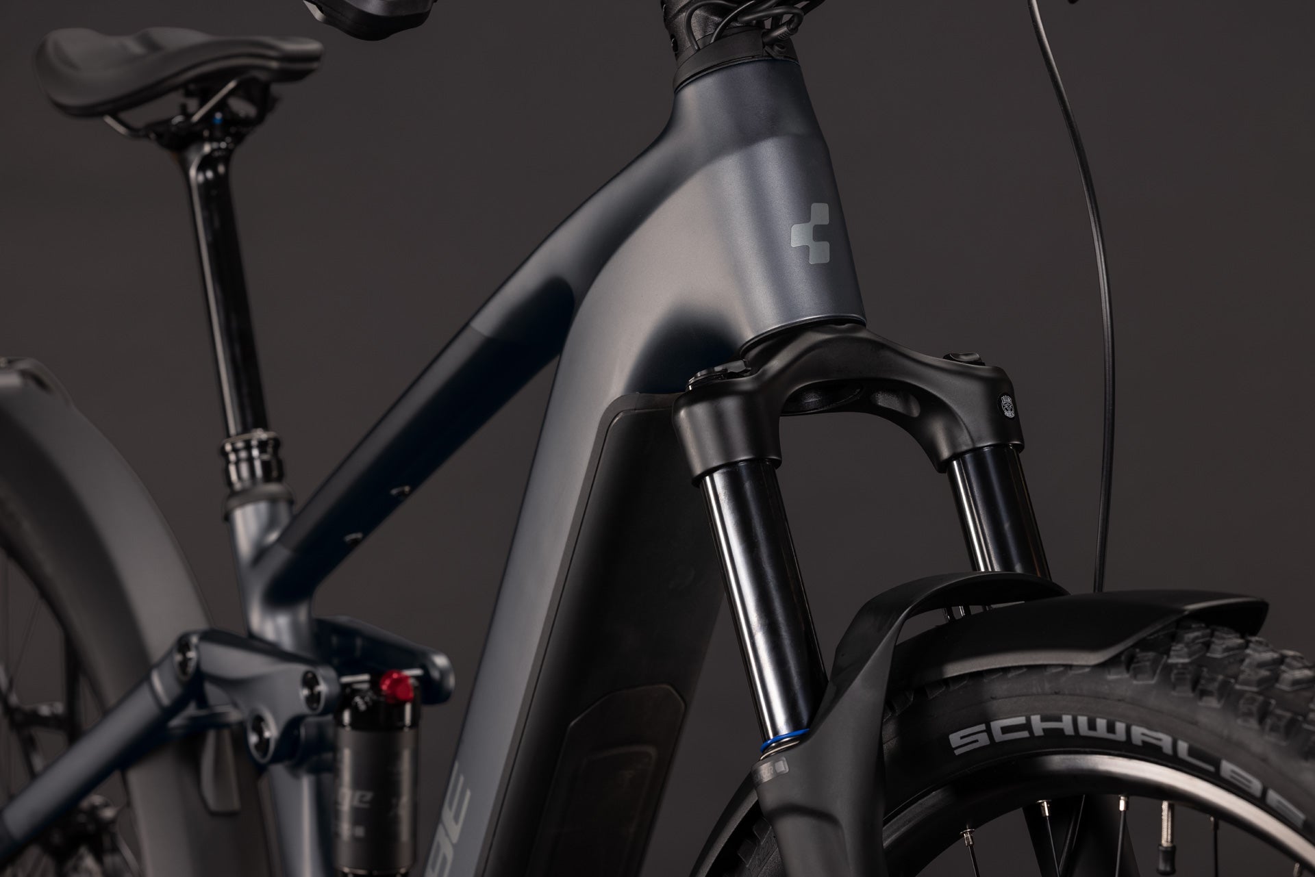 CUBE Stereo Hybrid ONE22 Pro 800 FE in slabgrey’n’chrome, E-Mountainbike-Detailaufnahme