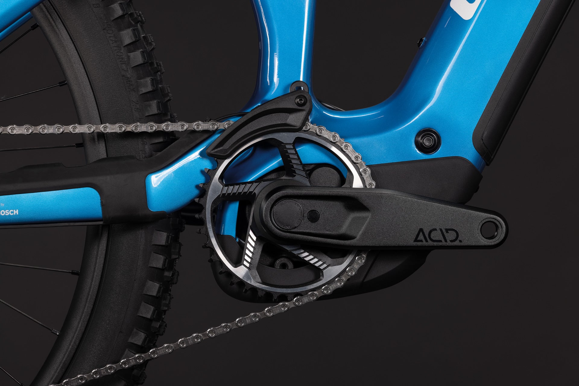 CUBE Stereo Hybrid ONE77 HPC AT 800 actionteam mit Bosch-Antrieb und Kurbel im Detail