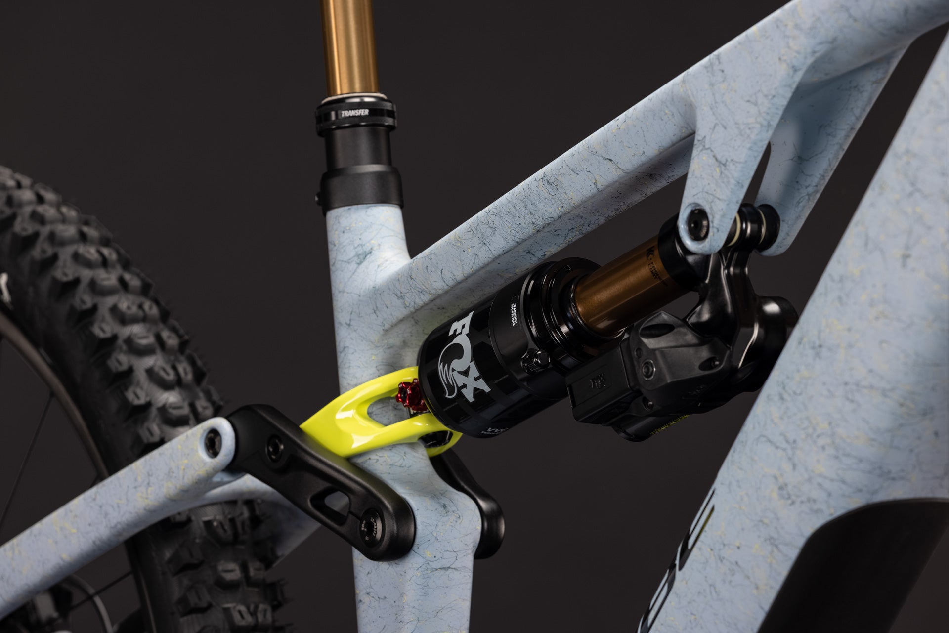 CUBE AMS Hybrid 177 C:62 Super TM 600X artichoke´n´lime, Detail Federung am Rahmen