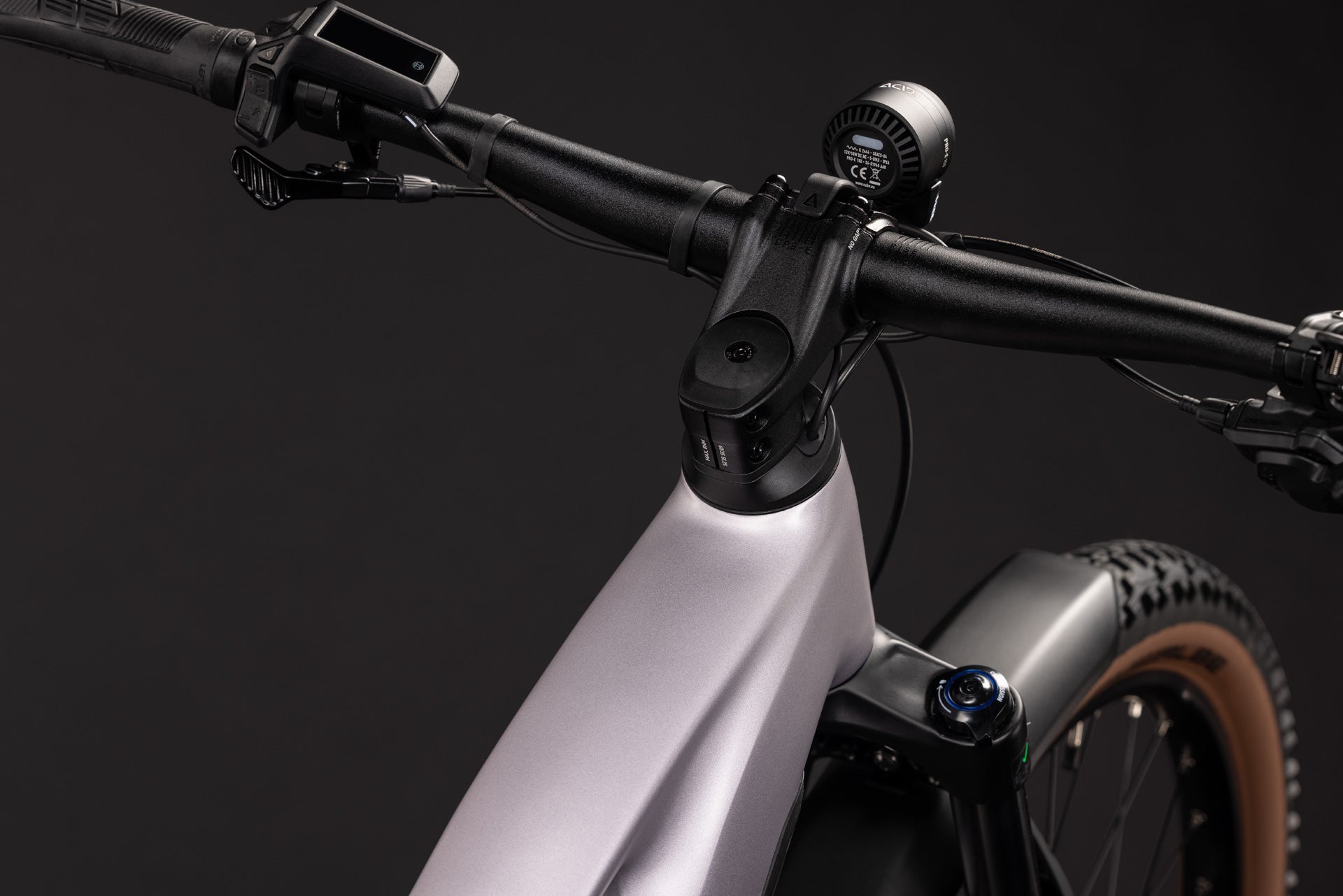 CUBE Reaction Hybrid Pro 800 FE lilacbreeze´n´prizm E-Bike mit sportlichem Cockpit