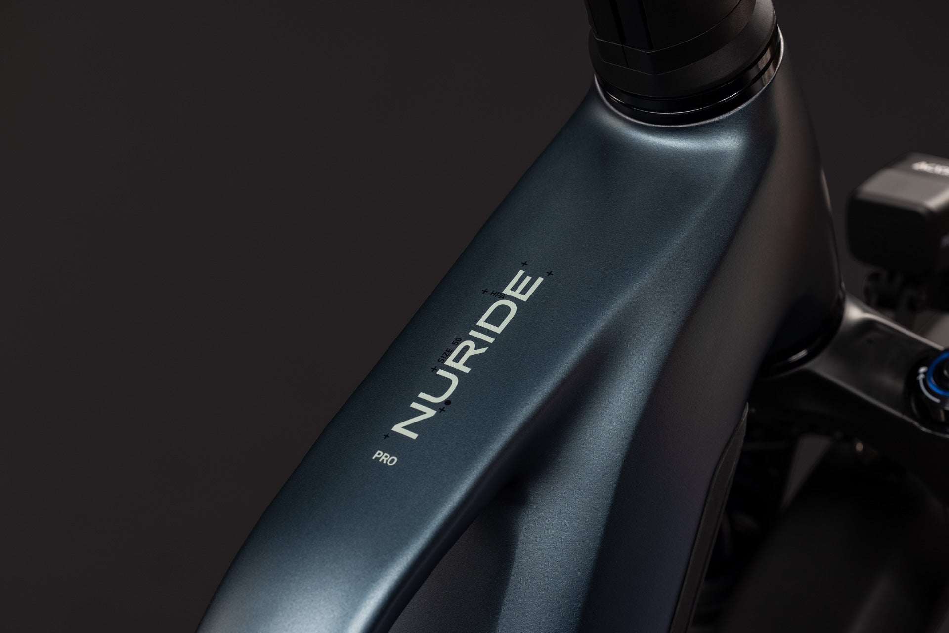CUBE Nuride Hybrid Pro 800 E-Bike in Deepteal’n’Blue, Detailansicht des Rahmens