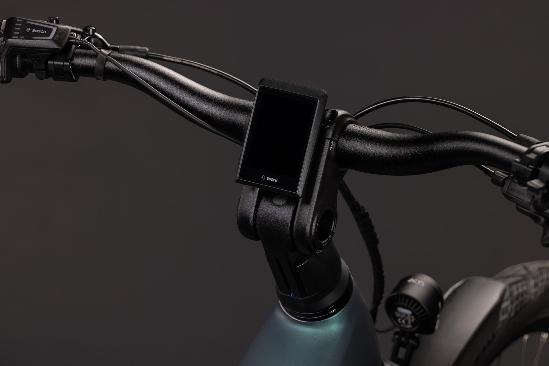 CUBE Kathmandu Hybrid Pro 800 smaragdgrey'n'black mit Bosch-Display am Lenker