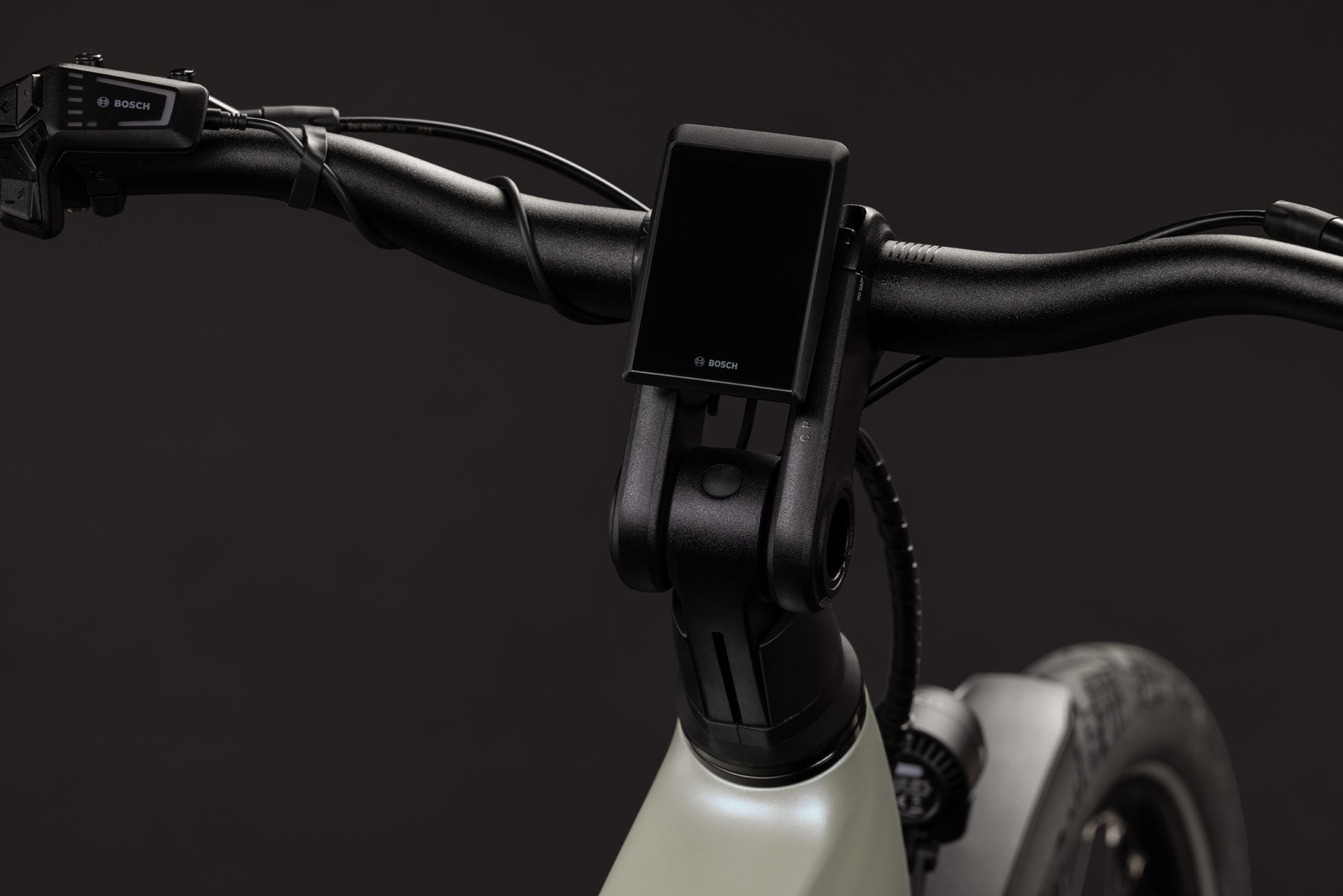 CUBE Kathmandu Hybrid Deluxe EXC 800 glintsand´n´black mit Bosch-Display am Lenker