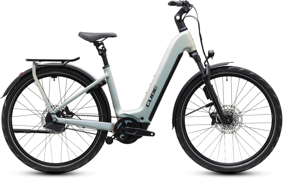 CUBE Kathmandu Hybrid Deluxe EXC 800 E-Bike in glintsand'n'black, Seitenansicht