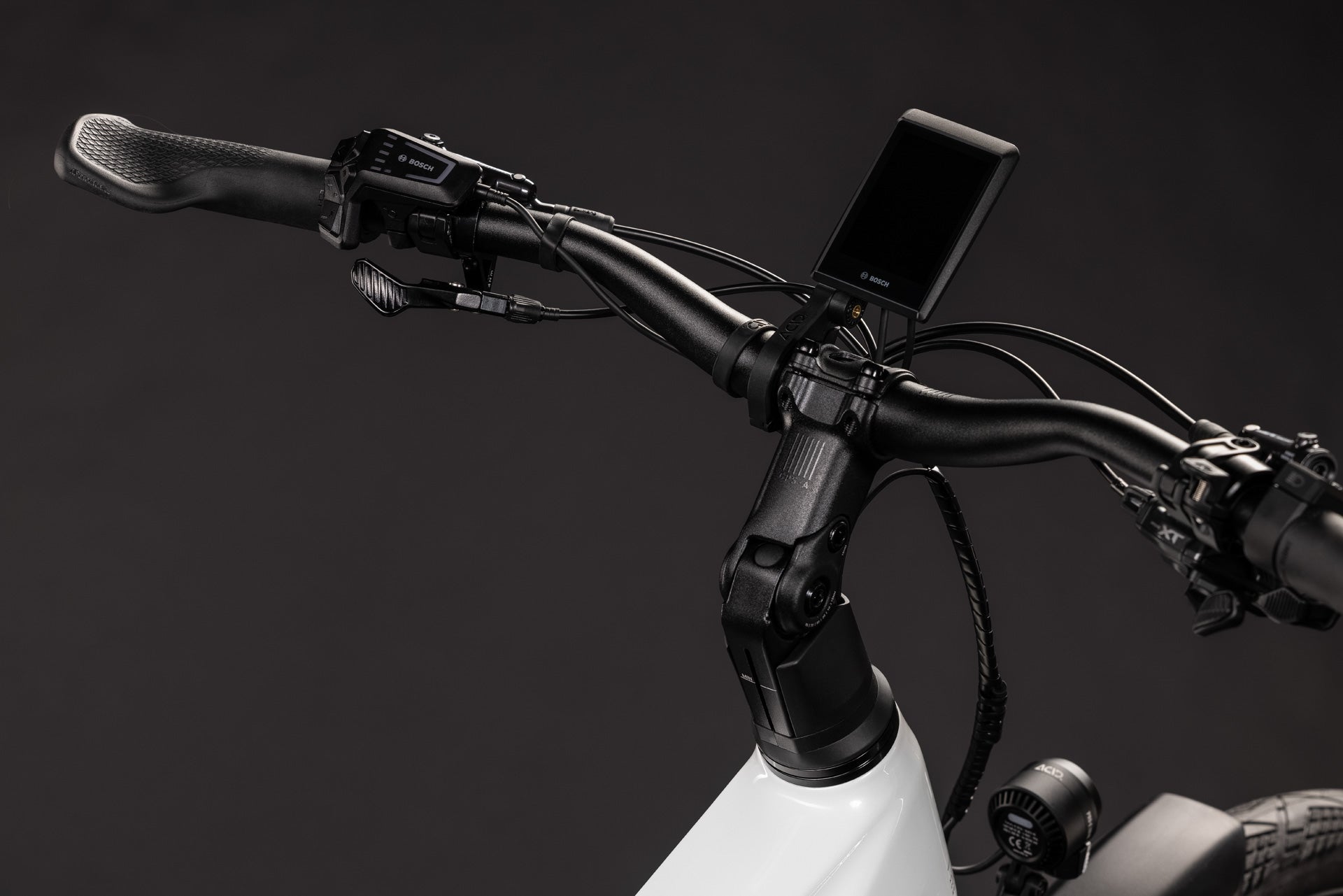 CUBE Kathmandu Hybrid ONE11 HPC SLX 800 metallicwhite´n´prizm Lenker mit Bosch-Display
