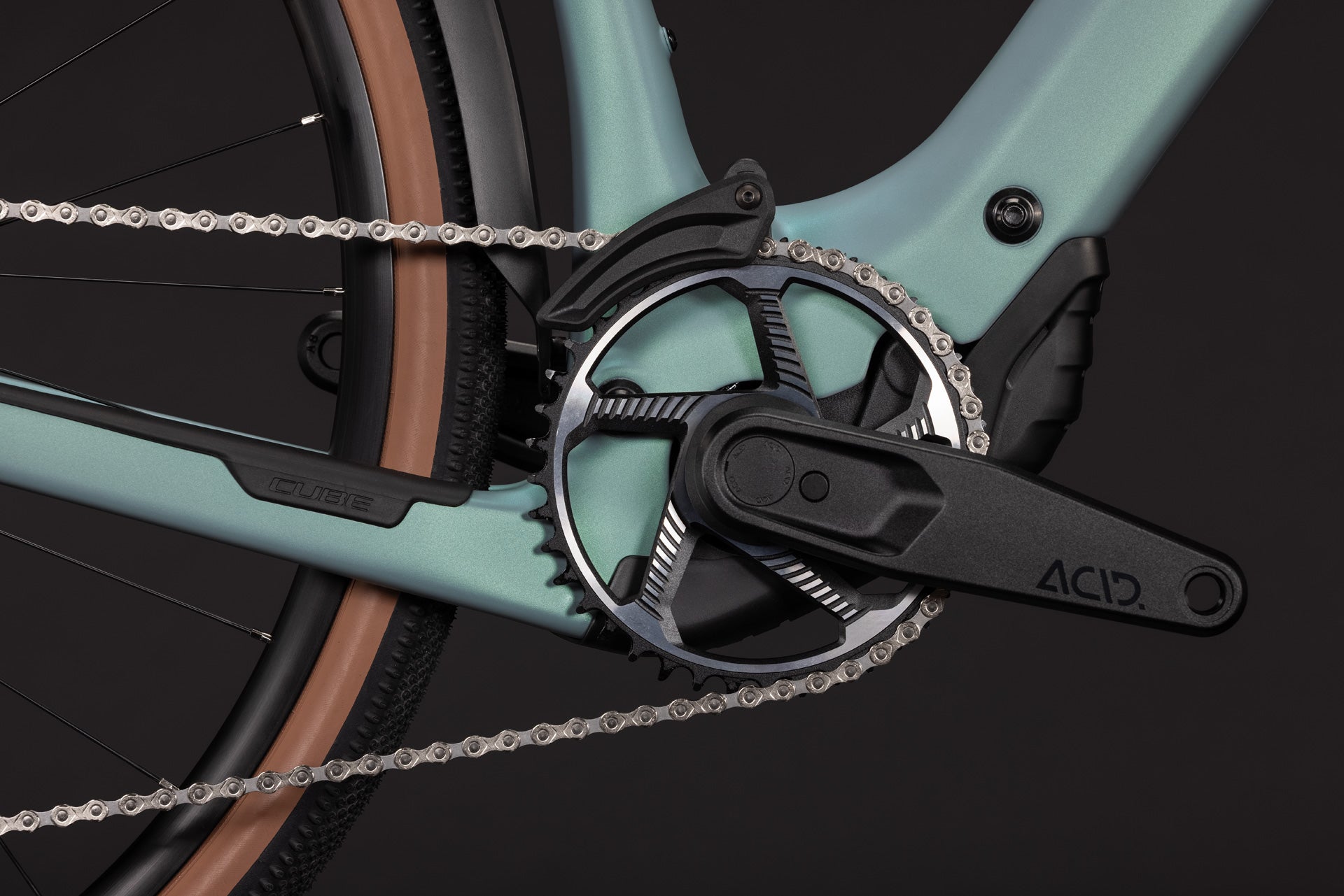 CUBE Nulane Hybrid C:62 Race 400X FE in Seagrey und Schwarz, Detail der Hinterradantriebseinheit