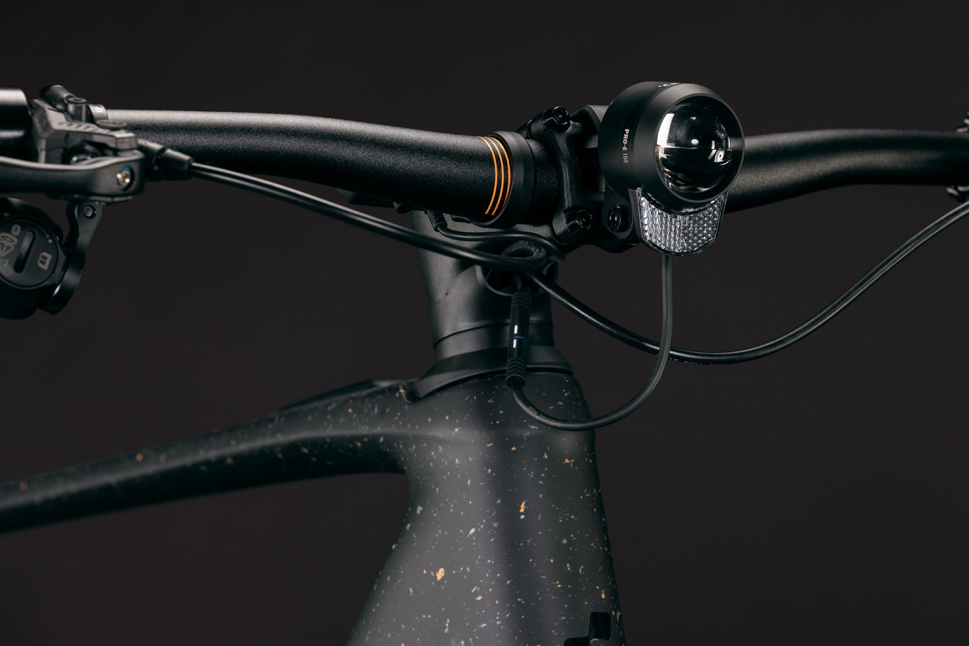 CUBE Nulane Hybrid C:62 SLX 400X FE in mineralblack´n´orange mit Lenker und Frontlicht